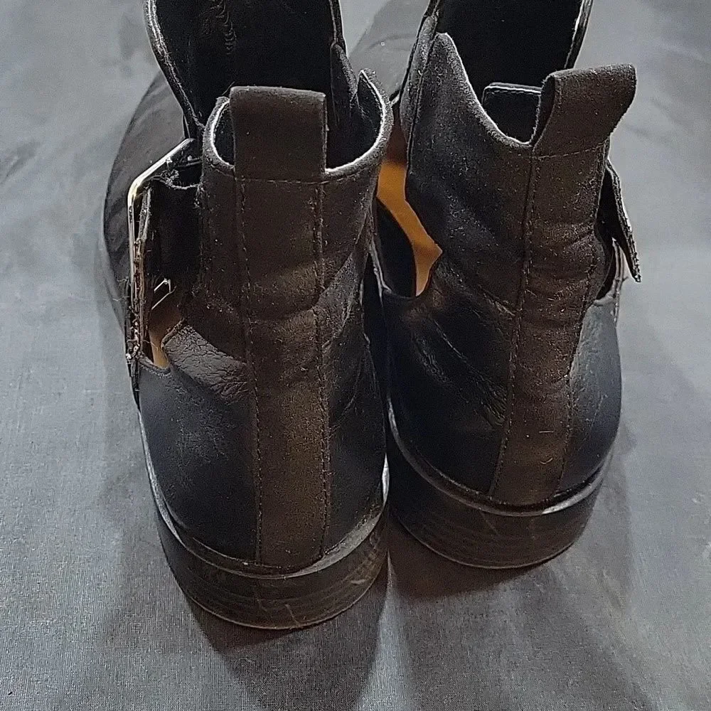 ZARA TRAFALUC ADJUSTABLE BUCKLE CLOSURE ANKLE BOOT